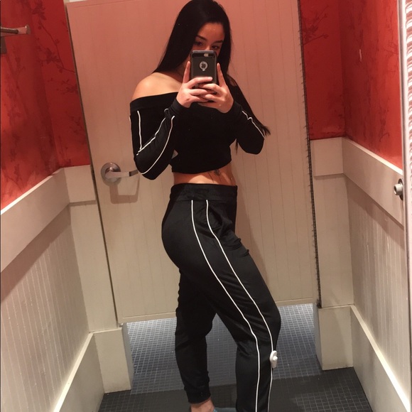 Meet your Posher, Saile - Picture 3 of 6